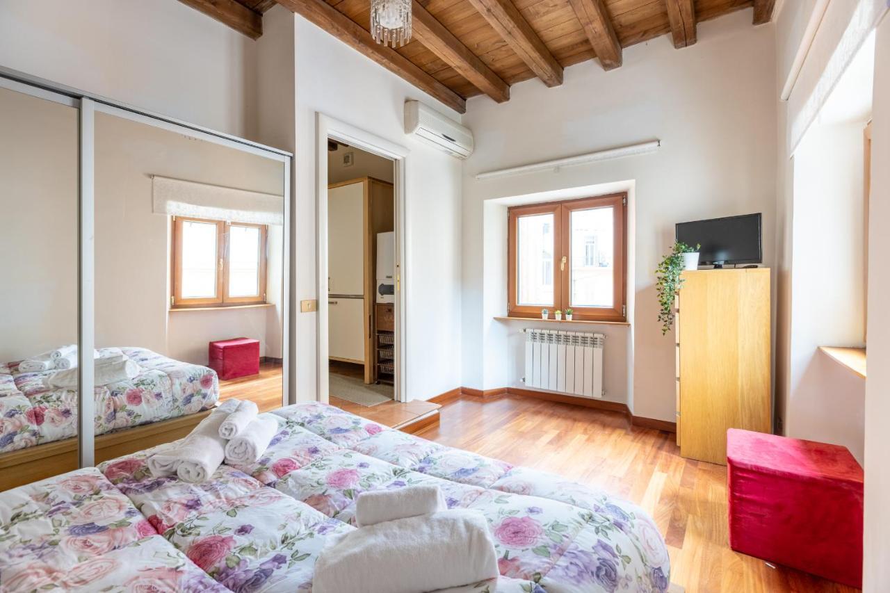 Vg Trevi Fountain 5 Stelle Elegant Apartment Rzym Zewnętrze zdjęcie